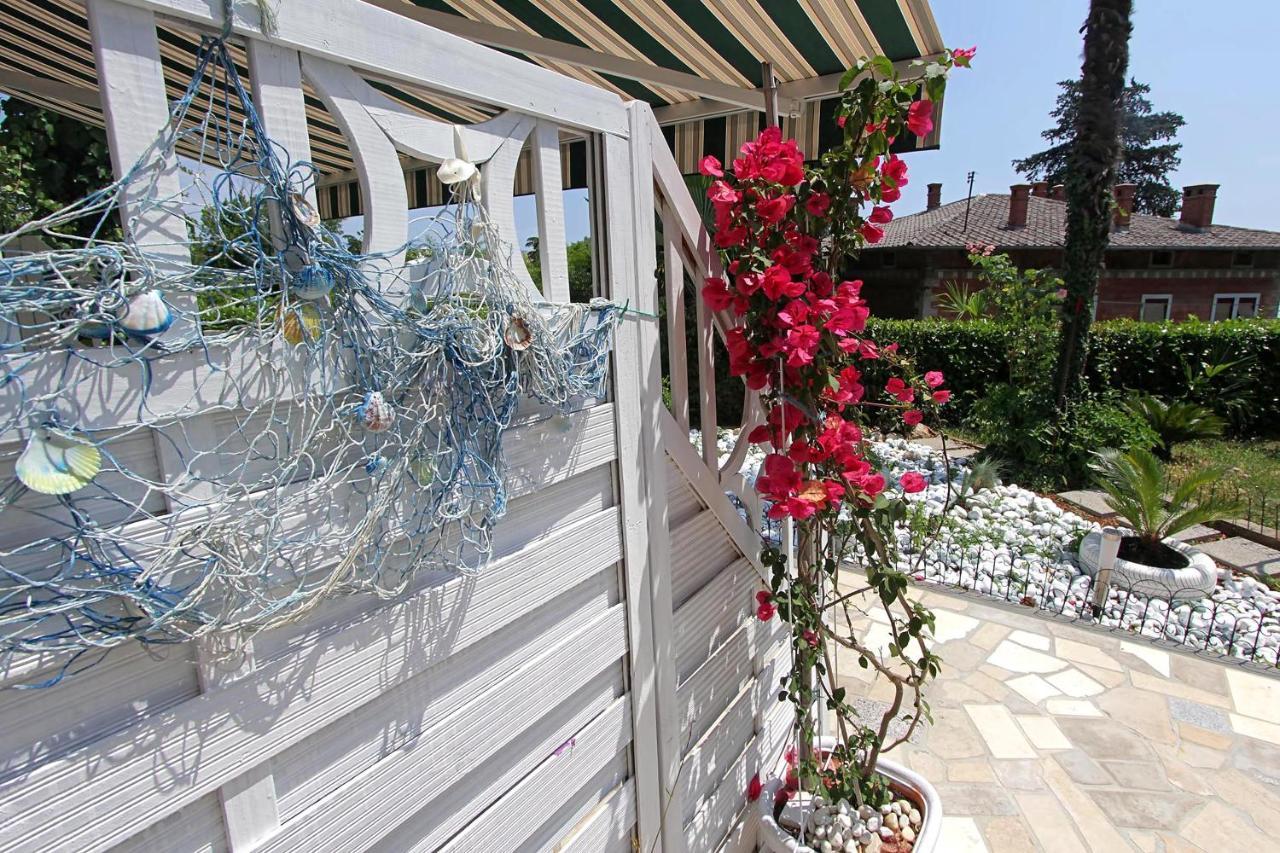 Guesthouse Villa Stanger 2 Lovran Buitenkant foto